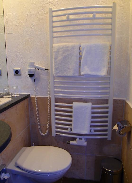 Gaestehaus Am Raeuschenberg Höxter Exteriör bild