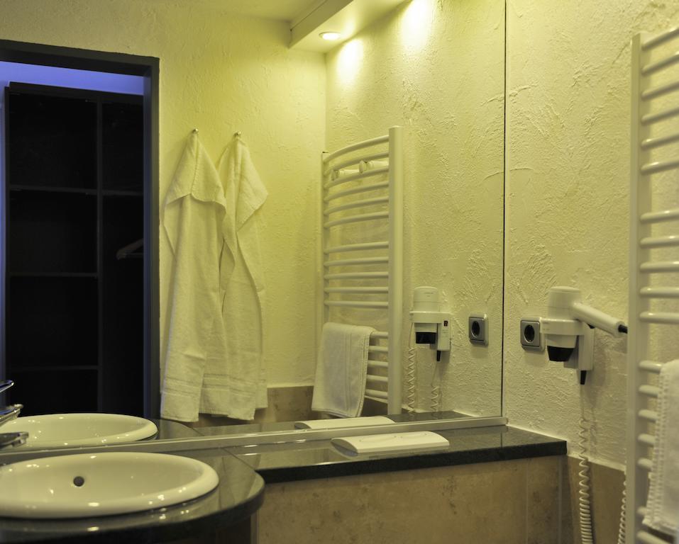 Gaestehaus Am Raeuschenberg Höxter Rum bild